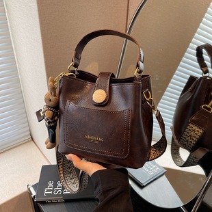 815700 CM 4 High-Quality Bags