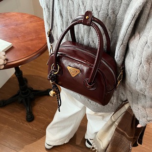 815700 CM 1 High-Quality Bags