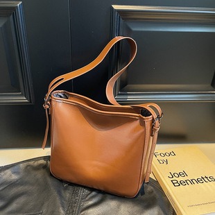 820429 CM 1 High-Quality Bags