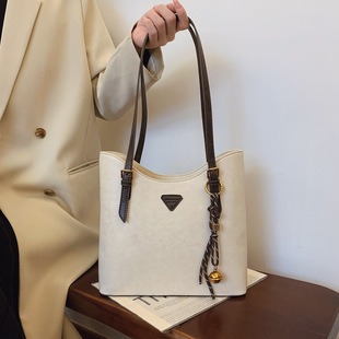 819122 CM 2 High-Quality Bags