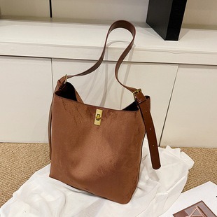 802096 High-Quality Bags