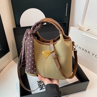 M60501 25x15.5x6.5cm High Quality Bags