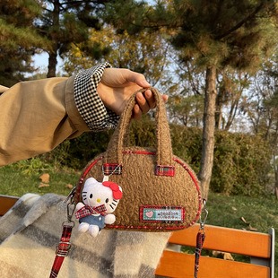 M24419 Fluorescent Yellow 40x26x23cm High Quality Bags