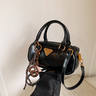 474575 CM 7 High-Quality Bags