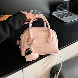 M50280 Black 23x18x8cm High Quality Bags