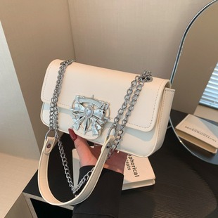 M20748 21x14x8cm High Quality Bags