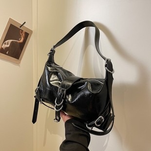 M21102 21*14*8cm High Quality Bags