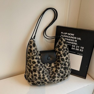 M21798 21x14x8cm High Quality Bags