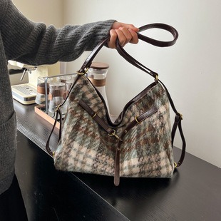 M46442 16x22x7cm High Quality Bags