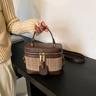 723799 High-Quality Bags