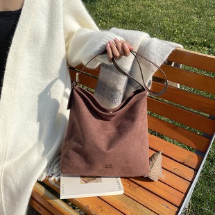 771157 High-Quality Bags