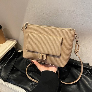 833665 CM 2 High-Quality Bags