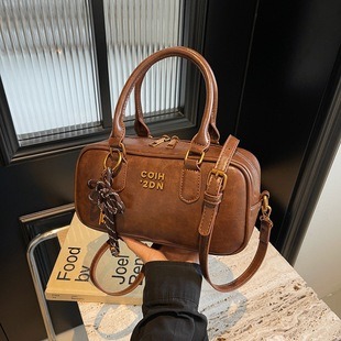 820692 High-Quality Bags