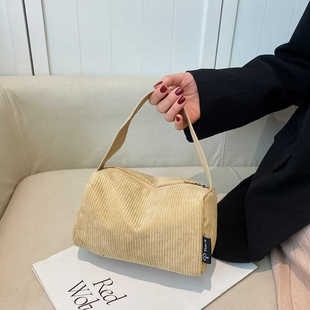 658226 CM 1 High-Quality Bags