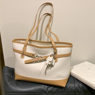 631685 High-Quality Bags