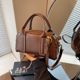 696013 CM 1 High-Quality Bags