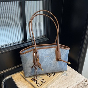 726762 CM 2 High-Quality Bags