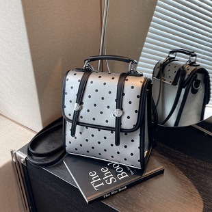 702242 CM 3 High-Quality Bags