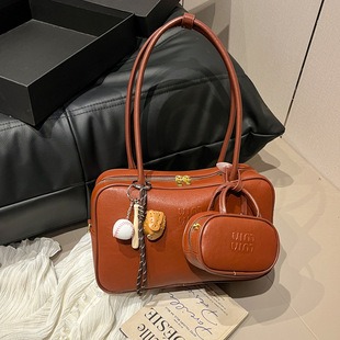 443447 High-Quality Bags