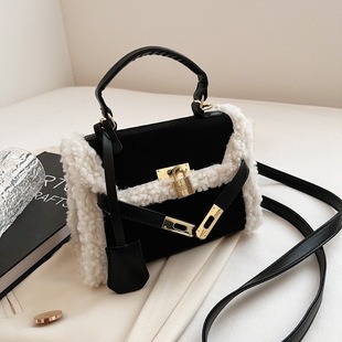 699409 High-Quality Bags