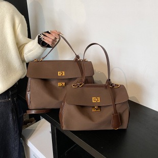 735178 CM 5 High-Quality Bags