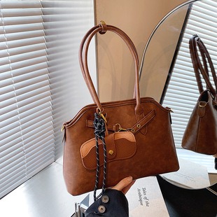 702721 CM 8 High-Quality Bags