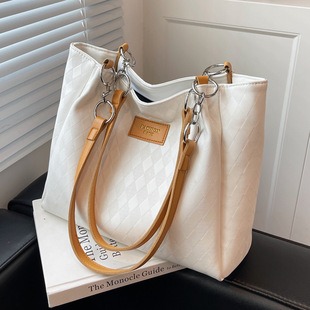 702721 CM 3 High-Quality Bags