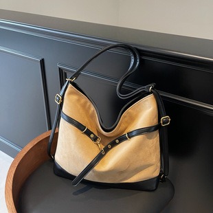 503877 CM 3 High-Quality Bags