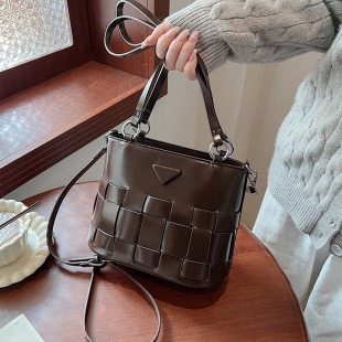 M47084 35x27x14cm High Quality Bags
