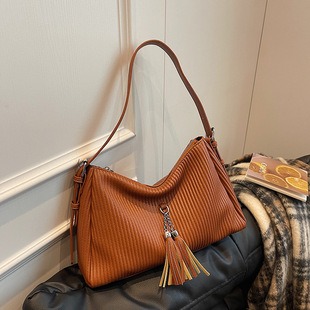 M24753 Blue 25x18.5x7cm High Quality Bags