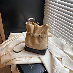 696009 CM 1 High-Quality Bags