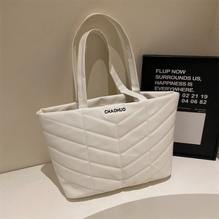 746124 CM 1 High-Quality Bags