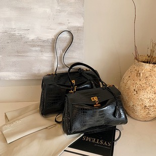 476433 High-Quality Bags