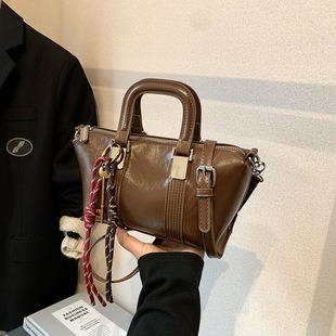 499621 High-Quality Bags