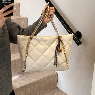 645093 CM 3 High-Quality Bags