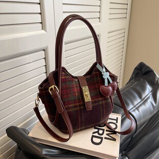 428725 High-Quality Bags