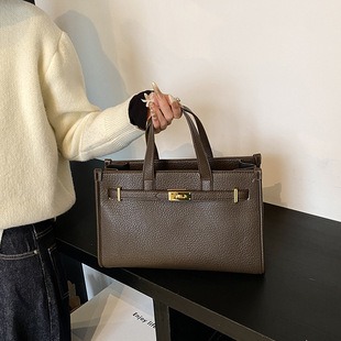 761741 High-Quality Bags